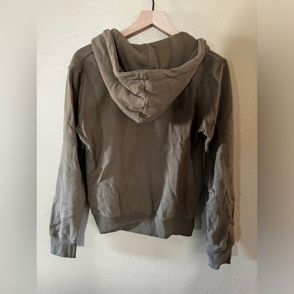 Sweatshirt - Picture 2 of 3